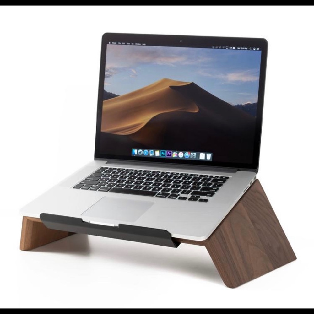 Oakywood laptop stand in walnut